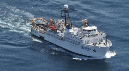 33GG - NOAA Research Vessel Gordon Gunter